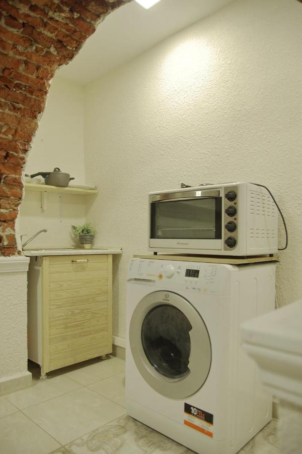 Interhost Guest Rooms And Apartments โซเฟีย ภายนอก รูปภาพ